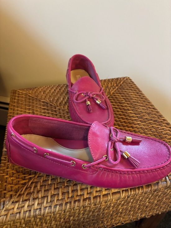 Cole Haan Shoes - NWOT Cole Haan Pink Tassel Driving Loafers, size 8